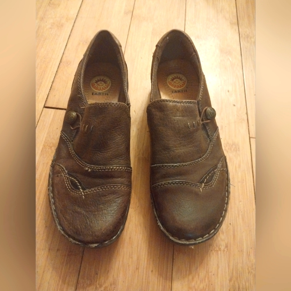 Earth Spirit Leather loafers Woman's 6.5